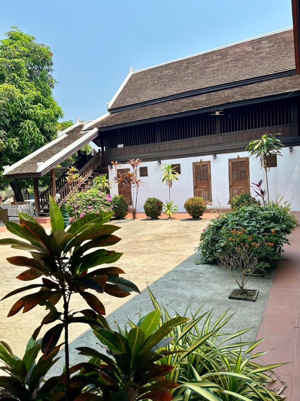 Residence Boutique Hotel Luang Prabang Luaran gambar
