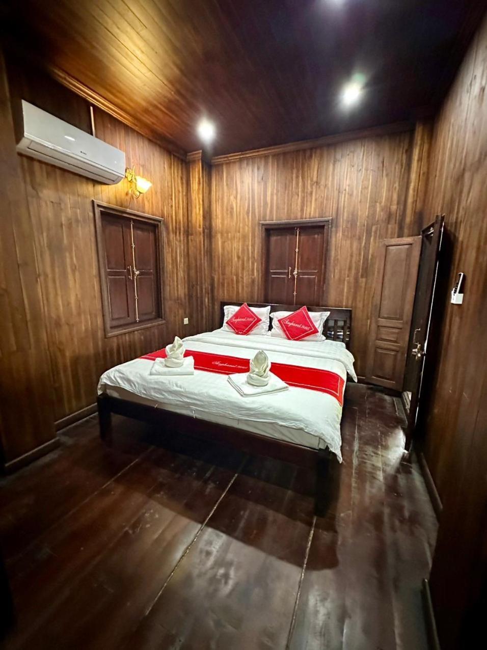 Residence Boutique Hotel Luang Prabang Luaran gambar
