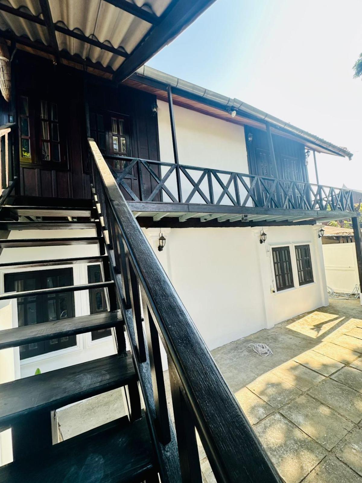 Residence Boutique Hotel Luang Prabang Luaran gambar