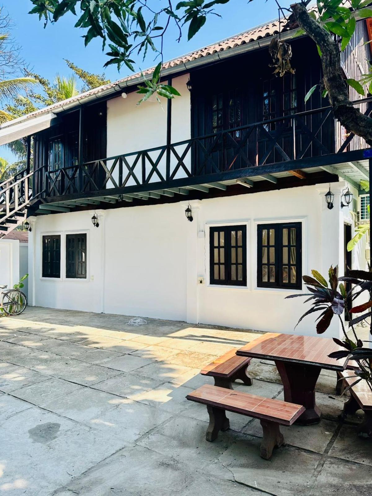 Residence Boutique Hotel Luang Prabang Luaran gambar